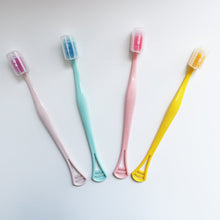Load image into Gallery viewer, HRRSDental 4 Color 1Pcs Two Use Tooth Brushes with Lingual Curette HRRSDental
